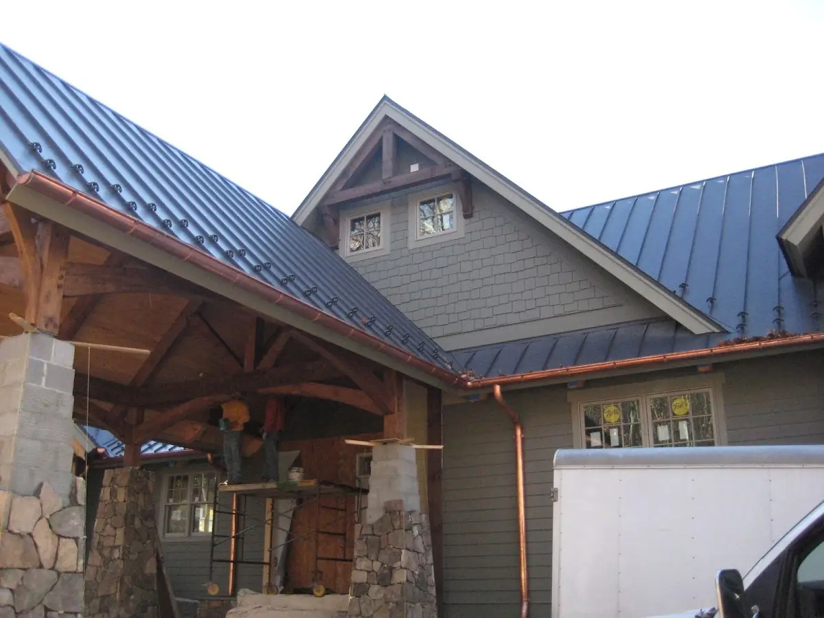 Craftsman Roofing team delivering quality roofing work in Columbine